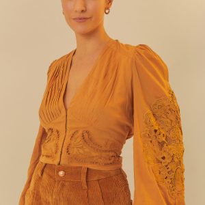 Blusa Romântica Bordada